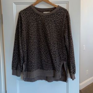 Leopard sweatshirt